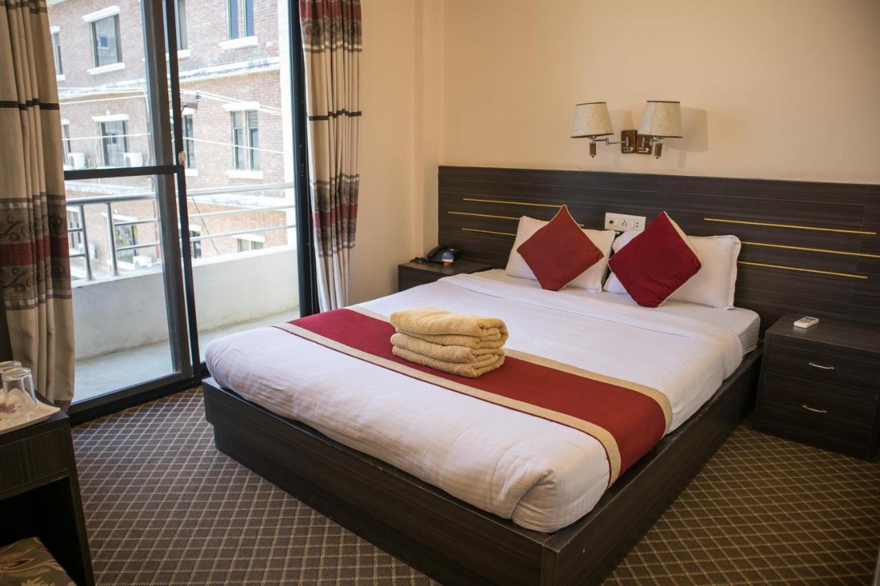 Mirage Inn Rummindei Eksteriør billede